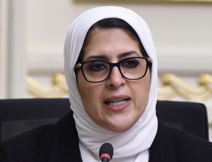 في المؤتمر الصحفي حول حادث قطاري سوهاج.. وزيرة الصحة تكشف عن عدد القتلى والمصابين