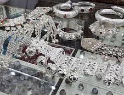 «الملاذ الآمن» يتوقع ارتفاع  أسعار الفضة مع تزايد الطلب الصناعي