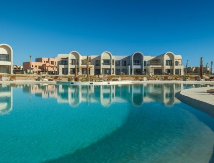 مدينة الجونة تعلن عن تسليم 75% من المرحلة الأولي من وحدات مشروع «كاماران» بنهاية 2024