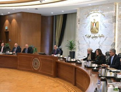 «مدبولي» يؤكد ضرورة العمل على تذليل التحديات التي تواجه القطاع السياحي لإعطاء دفعة للاستثمار السياحي