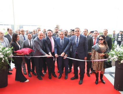 شركة البروج مصر تطلق أحدث مشروعاتها ixty Walk One"6" و"6ixty Walk Two " بالعاصمة الإدارية الجديدة بإجمالي استثمارات 10 مليارات جنيه مصري وتفتتح أولى العلامات التجارية "كارفور"