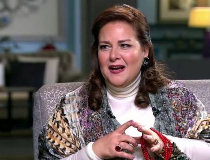 إصابة دلال عبدالعزيز و٨ من مسلسل "عالم موازى" بفيروس كورونا