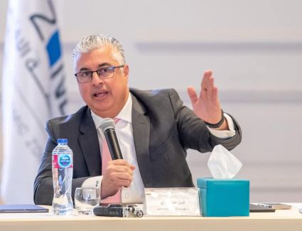 باستثمارات 1,84 مليار دولار..  اقتصادية قناة السويس يعتمد 4 مشروعات جديدة