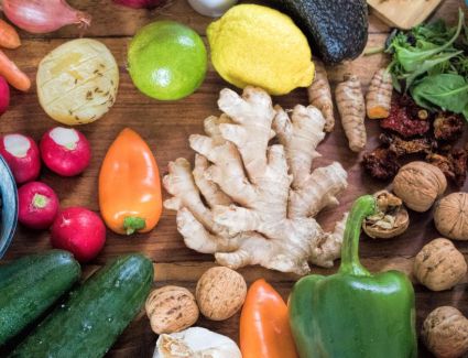 لـ«صحة الأمعاء» أفضل.. تناول هذه الأطعمة مع بعض