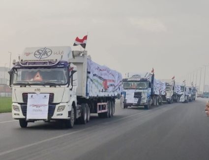 التموين: تطلق القافلة رقم 13 للمساعدات الإغاثية العاجلة إلى قطاع غزة