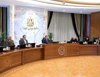 رئيس الوزراء يؤكد أهمية استمرار  إتاحة المزيد من السلع والمنتجات بمختلف الأسواق والمعارض بالكميات والأسعار المناسبة