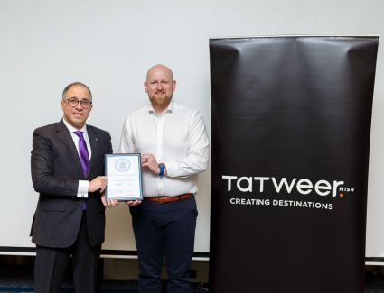 "تطوير مصر" تحقق إنجازًا غير مسبوق كأول مطور عقاري في مصر يحصل على شهادة "SmartScore" البلاتينية لمقرها الرئيسي الذكي في أركان بلازا