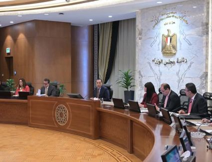 رئيس الوزراء يترأس اجتماع اللجنة الوزارية للعدالة الاجتماعية