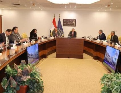 وزير الاتصالات يلتقى أعضاء مجلس إدارة شركة واحات السيليكون للمناطق التكنولوجية