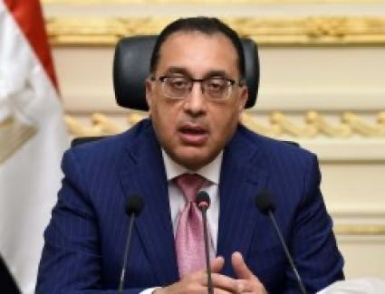 أبرزها حظر تجول من التاسعة مساءاً.. قرارات هامة للحكومة لمواجهة كورونا فى العيد