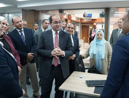 وزير المالية يتابع ميدانيًا.. تطبيق «حزمة التسهيلات» بالمراكز والمأموريات
