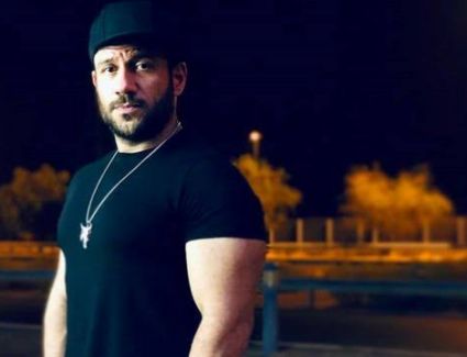 "لا لتهويد القدس" أحمد مكي يدعم أهالي فلسطين في الشيخ جراج 