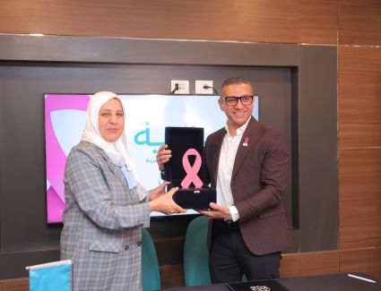 ” رويال ” للتطوير العقارى توقع بروتوكول تعاون مع ” بهية ” لدعم محاربات سرطان الثدى