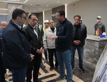 رئيس الوزراء يتفقد مشروع أبراج "الداون تاون" خلال زيارته لمدينة العلمين الجديدة اليوم