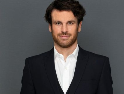 ارتفاع أسعار الذهب في دبي إلى أعلى مستوياتها على الإطلاق بسبب أنباء الرسوم الجمركية التي فرضها ترامب