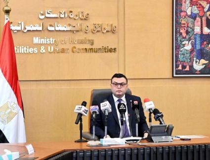 وزير الإسكان يُصدر قراري إزالة لتعديات ومخالفات بناء بتوسعات العلمين ودمياط الجديدتين