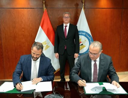 توقيع مذكرة تفاهم بين الشركة المصرية القابضة للغازات الطبيعية "إيجاس" وشركة اكسون موبيل "إيجيبت ابستريم ليمتد"