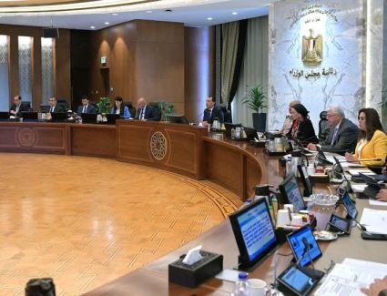  مجلس الوزراء يوافق على مشروع قانون "العلاوة" تنفيذاً لتوجيهات فخامة الرئيس