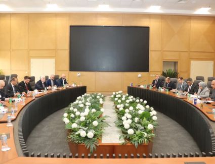 وزير الكهرباء يجتمع بالنائب الأول لمدير عام المؤسسة الحكومية الروسية للطاقة الذرية «روسآتوم»