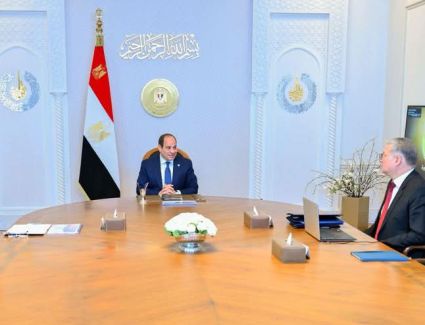 الرئيس السيسي يؤكد على ضرورة استمرار جهود تعزيز إنتاج البترول والغاز محليا