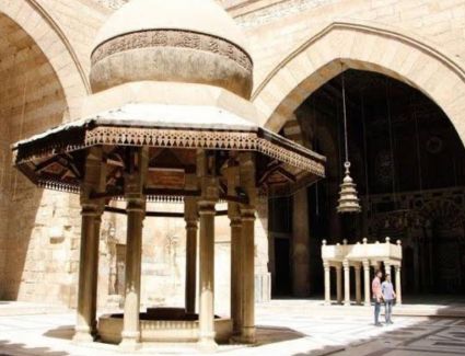 تعرف على خانقاة و مسجد السطان الظاهر برقوق 