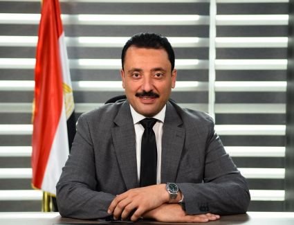 د. محمد رزق: تشكيل إدارة أزمة برئاسة رئيس الوزراء خطوة وطنية شجاعة تُثبت جاهزية الدولة لأي تحدٍ إقليمي