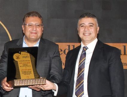 تكريم الدكتور مدحت شلبي رئيس شركة «الصفوة للتطوير العمراني SUD» كأكبر مطور عقاري في الدلتا 