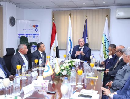 وزير البترول خلال اجتماعه بقيادات شركة شمال البحرية للبترول "نوربيتكو": كل شركة إنتاج شريك أساسي في بناء الاقتصاد القومي