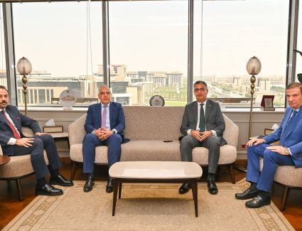 وزراء الزراعة والري والتموين ورئيس جهاز مستقبل مصر يناقشون سُبل تطوير زراعة محصولى قصب وبنجر السكر وزيادة الإنتاجية