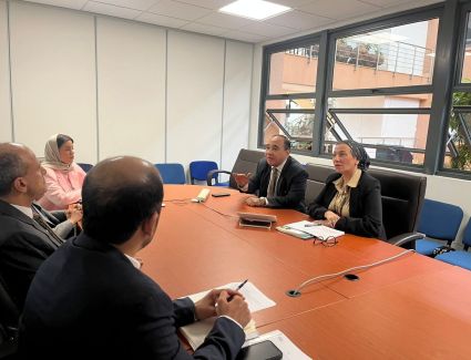 وزيرة البيئة تعقد لقاءً ثنائيًا مع نظيرها العماني لبحث التعاون الثنائي بين البلدين ومناقشة التكامل بين اتفاقيات ريو الثلاث