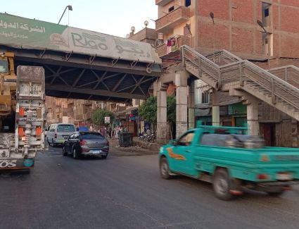 الطرق والكباري تنفي حدوث انهيار لأحد كباري المشاه بطريق بنها القاهرة الزراعي
