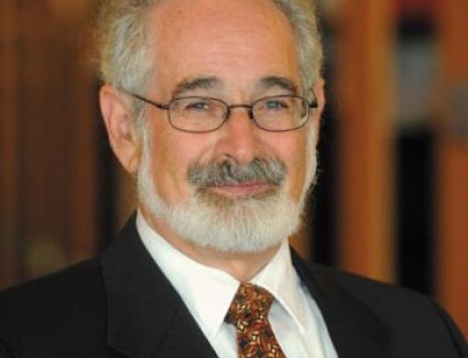 خبراء دوليون: التجارة غير المشروعة تكبد الاقتصاد العالمي خسائر تقدر بـنحو 40 مليار دولار سنوياً