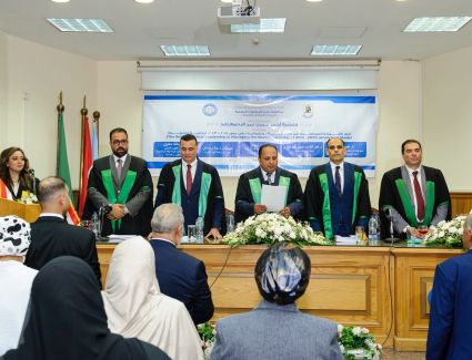 في رسالة دكتوراه بجامعة القاهرة:  القيادة السياسية تحوّل ملف العشوائيات من تحدٍ مزمن إلى مشروع قومي للتنمية البشرية والعمرانية