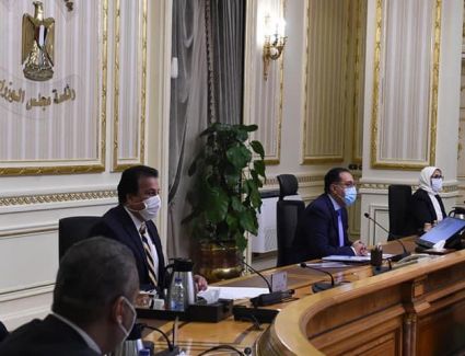 العودة للعمل بالمواعيد الصيفية لفتح وغلق المحال والمولات التجارية والمقاهي والكافيهات وغرامة وغلق يصل إلى شهر للمخالفين