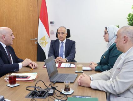 وزير الري يتابع إجراءات إزالة التعديات على أملاك الوزارة وإجراءات استثمار الأملاك وتعظيم الاستفادة منها