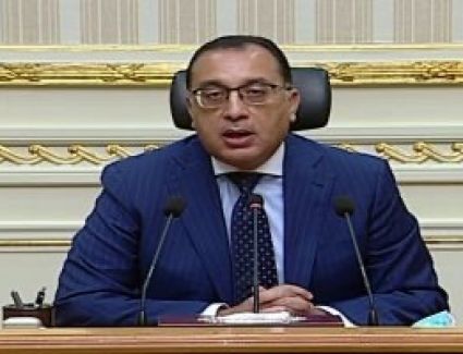 رئيس الوزراء: مبادرة "حياة كريمة" تستهدف تطوير حياة 60% من الشعب المصرى