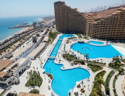 إيه كابيتال تعلن إعادة افتتاح فندق بورتو السخنة بعد تطوير شامل يواكب معايير الاستدامة العالمية