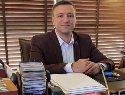 المهندس يوسف رشدان عن مرور 7 سنوات علي حكم الرئيس السيسي: مصر عادت شمسك الذهب