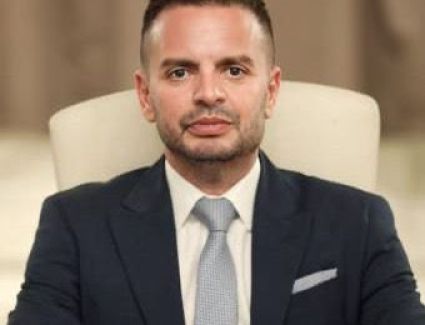 الاتحاد العام للمستثمرين الأفرو–آسيوي يختار د. محمد راشد عضوًا بغرفة الاستثمار والتطوير العقاري دعمًا لجهود التنمية وإعادة الإعمار بالمنطقة