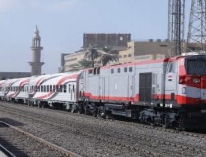 السكة الحديد تبدأ تشغيل قطارات جديدة بين القاهرة ومطروح لتنشيط السياحة