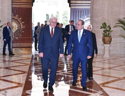 الرئيس السيسي يتقبل نظيرة الألماني.. ويؤكد على تعزيز الشراكة بين البلدين 