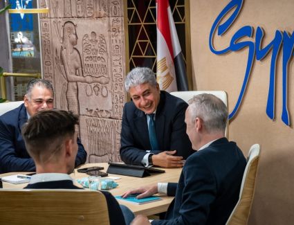 وزير السياحة يعقد اجتماعاً مع مسئولي منصة TripAdvisor لبحث سبل تعزيز التعاون للترويج للمقصد السياحي المصري