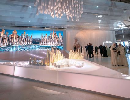 رؤى الحرم المكي توقّع 6 مذكرات تفاهم استراتيجية لتعزيز الاستثمارات في مشروع "بوابة الملك سلمان"