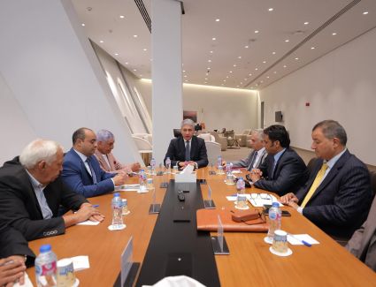 وزير السياحة يبحث مقترحات تطوير المتحف المصري بالتحرير