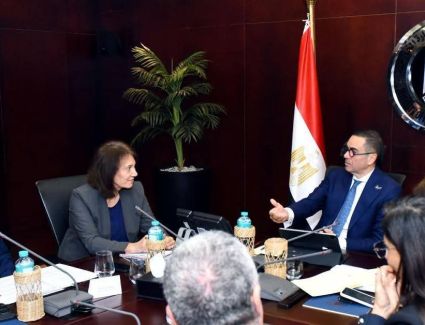 وزير الاستثمار يلتقي بعثة صندوق النقد الدولي ويستعرض الرؤية الإصلاحية وجهود تحسين بيئة الأعمال