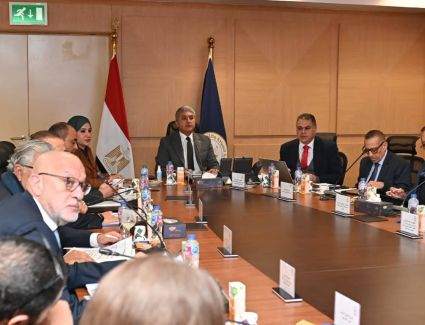 وزير السياحة والآثار يترأس اجتماع مجلس إدارة الهيئة المصرية العامة للتنشيط السياحي