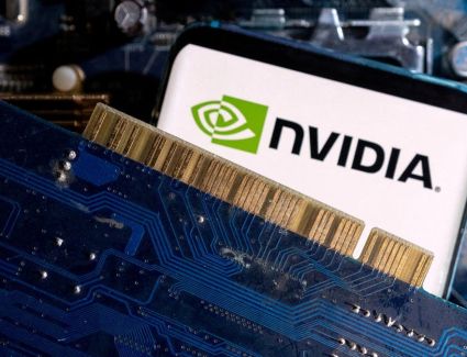 واشنطن تسمح لـ&laquo;إنفيديا&raquo; ببيع رقائق AI متقدمة إلى الصين بشروط محددة