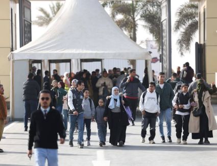 معرض القاهرة الدولي للكتاب يصل إلى أول مليون زائر خلال يومين من فتح أبوابه للجمهور