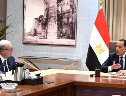 رئيس الوزراء يلتقي نائبه للشئون الاقتصادية لمناقشة عددٍ من ملفات العمل الاقتصادية 