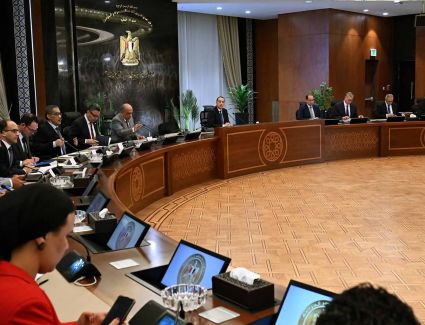 رئيس الوزراء يؤكد تأمين احتياجات الدولة من السلع الاستراتيجية لعدة شهور لضمان استقرار الأسواق وتلبية متطلبات المواطنين